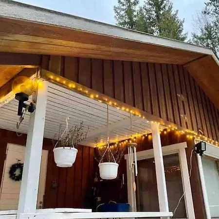 Retro Forest Cabin Holiday home *